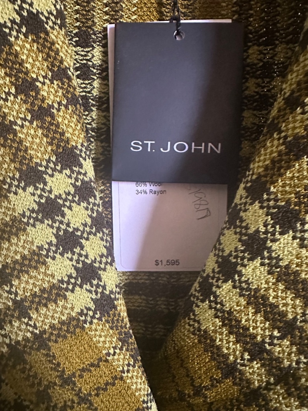 St. John Jacket - Picture 3 of 3